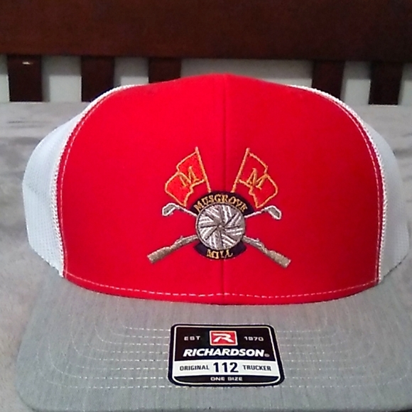 FAMOUS "MUSGROVE MILL" GOLF COURSE HAT.NOT WORN EVER KEPT IN PLASTIC.NEW W/ TAGS - Picture 1 of 5